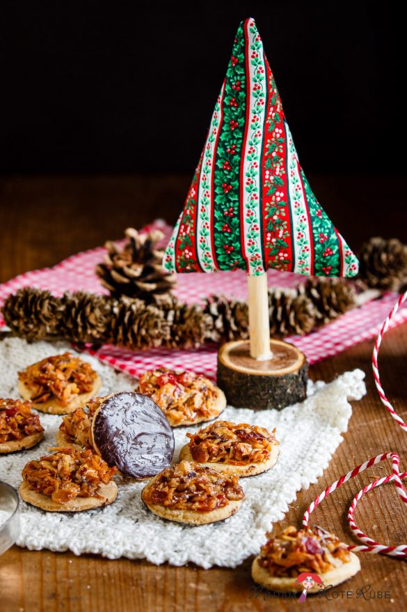 Madam Rote Rübe - Nussige Florentiner Plätzchen mit Schokoladenfüßchen aus der Weihnachtsbäckerei