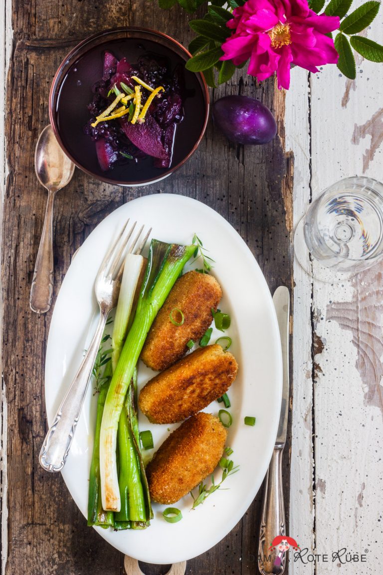 Kroketten mit Holunderbeerkompott - Madam Rote Rübe
