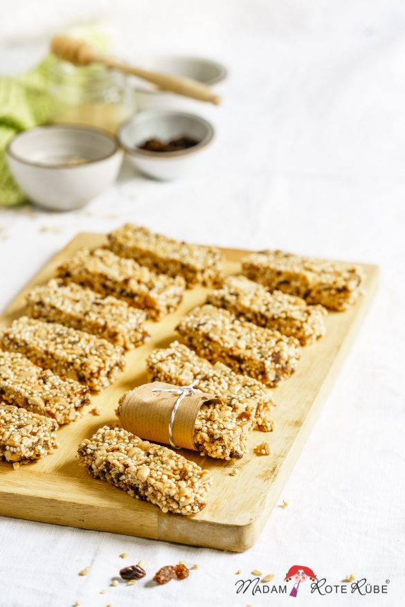 Madam Rote Rübe - Salted Caramel Erdnuss-Riegel ohne Backen