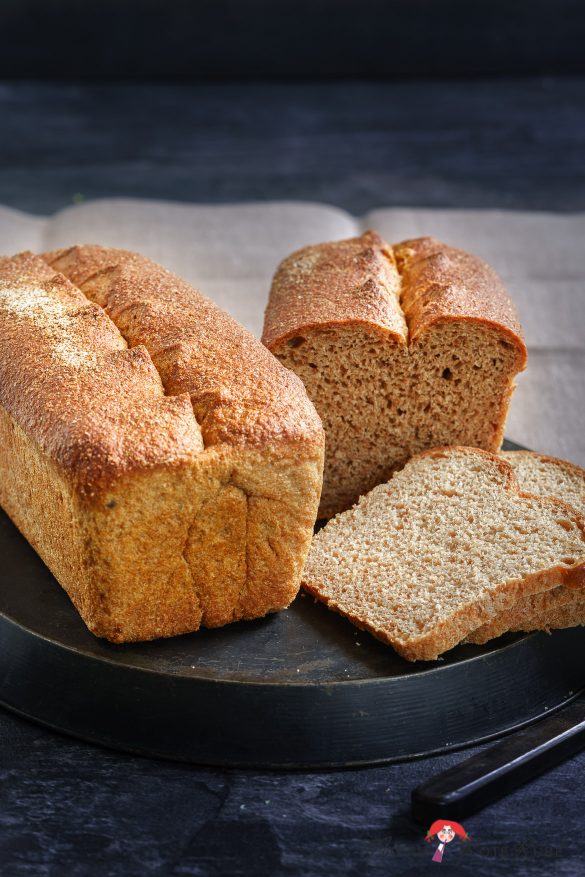Madam Rote Rübe - Kraftpaket - ein Weizenvollkornbrot und eine Buchvorstellung: Die besten Brotrezepte für jeden Tag von Lutz Geißler