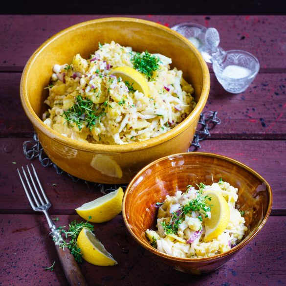 Madam Rote Rübe - Kartoffelsalat mit Chinakohl und Sahne-Zwiebel-Soße
