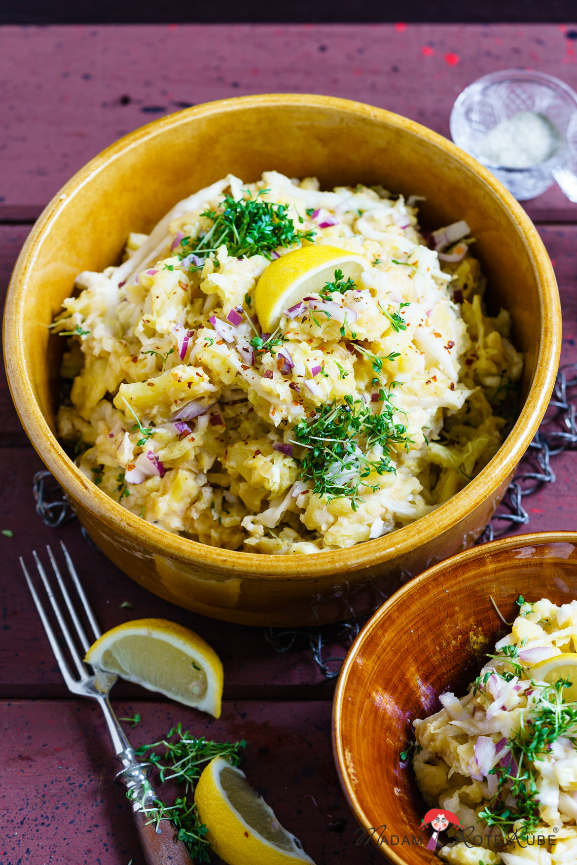 Madam Rote Rübe - Kartoffelsalat mit Chinakohl und Sahne-Zwiebel-Soße