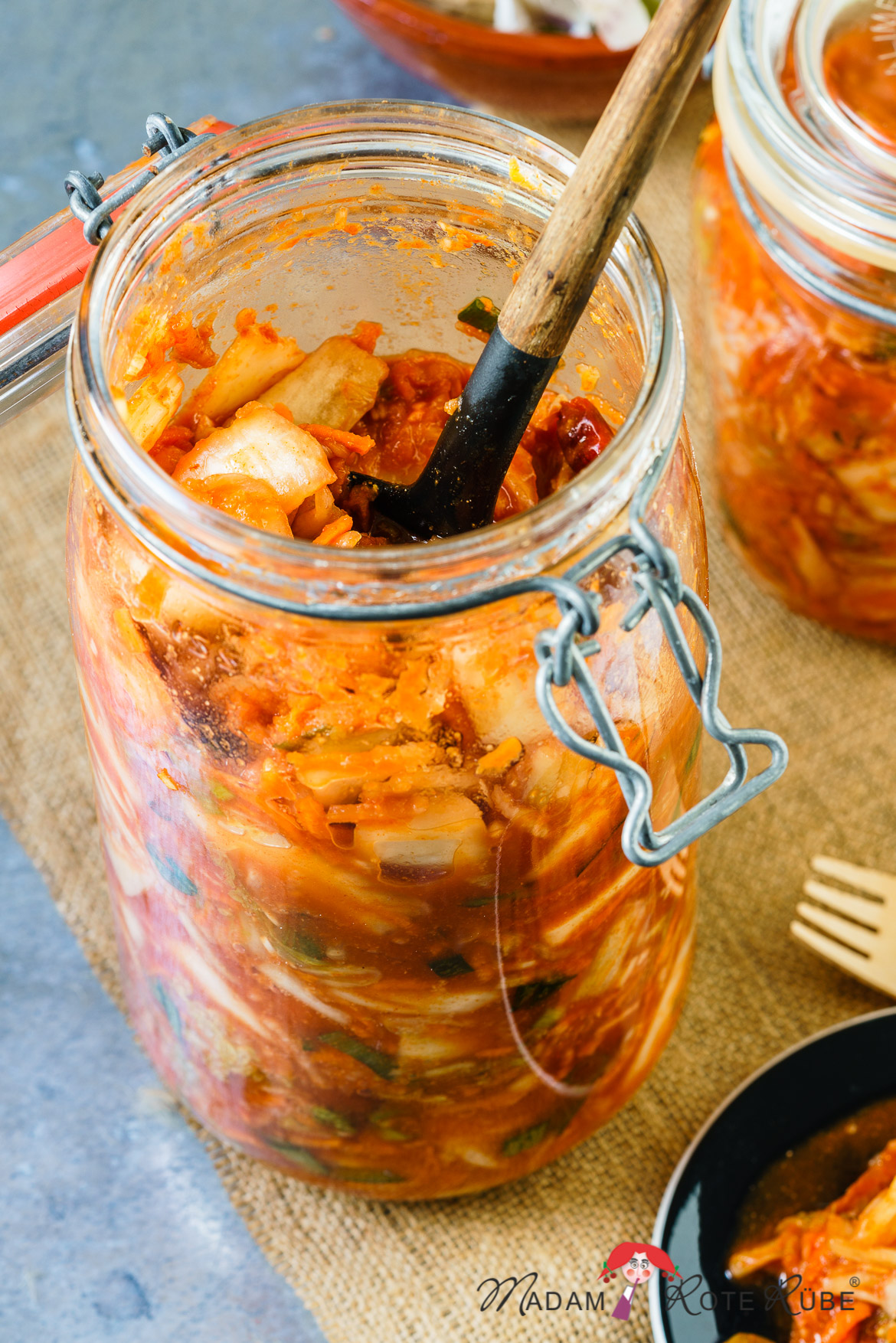 Madam Rote Rübe - Kimchi - milchsauer eingelegter Chinakohl mit Möhren und Rettich