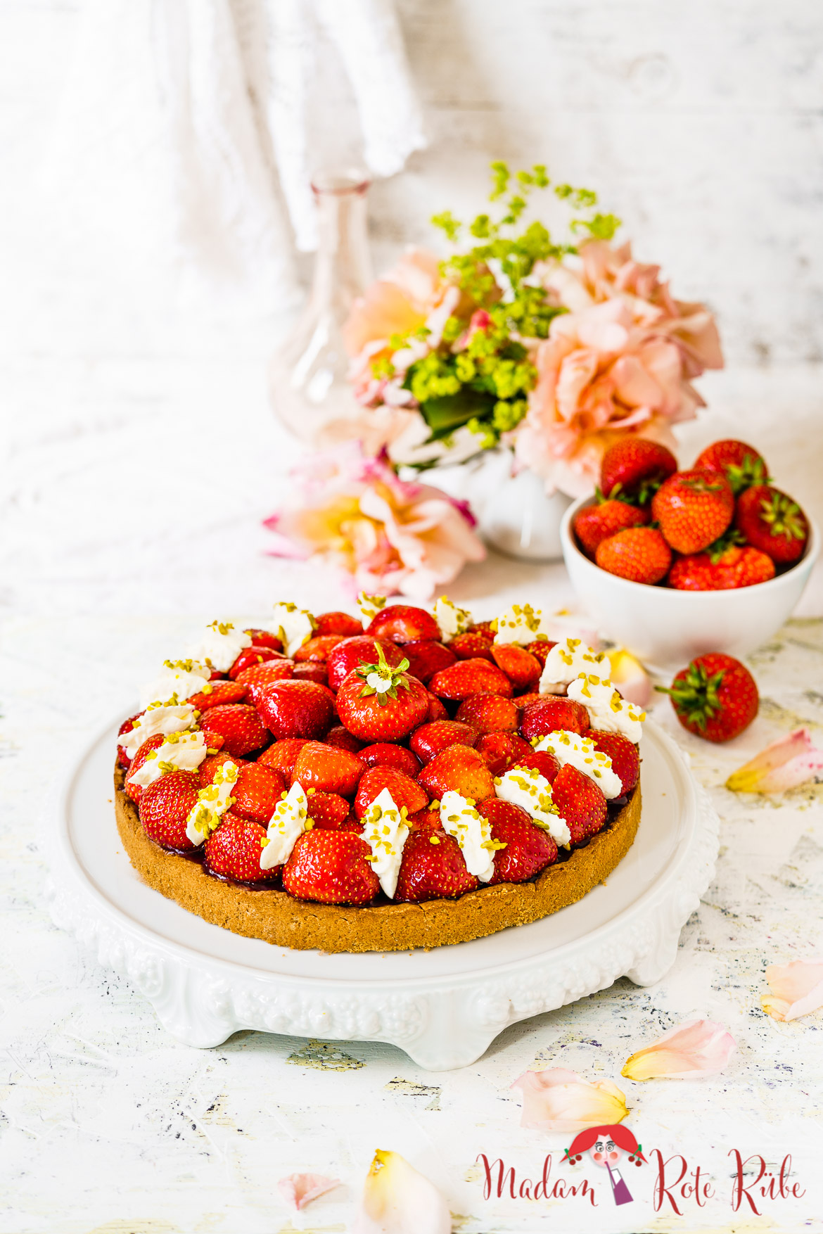 Madam Rote Rübe - Erdbeer-Vollkornkuchen mit Vanillecreme