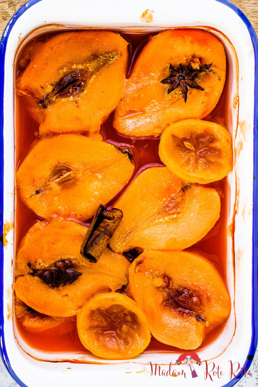 Gebackene Quitten im Honigsirup nach Nigel Slater - Madam Rote Rübe