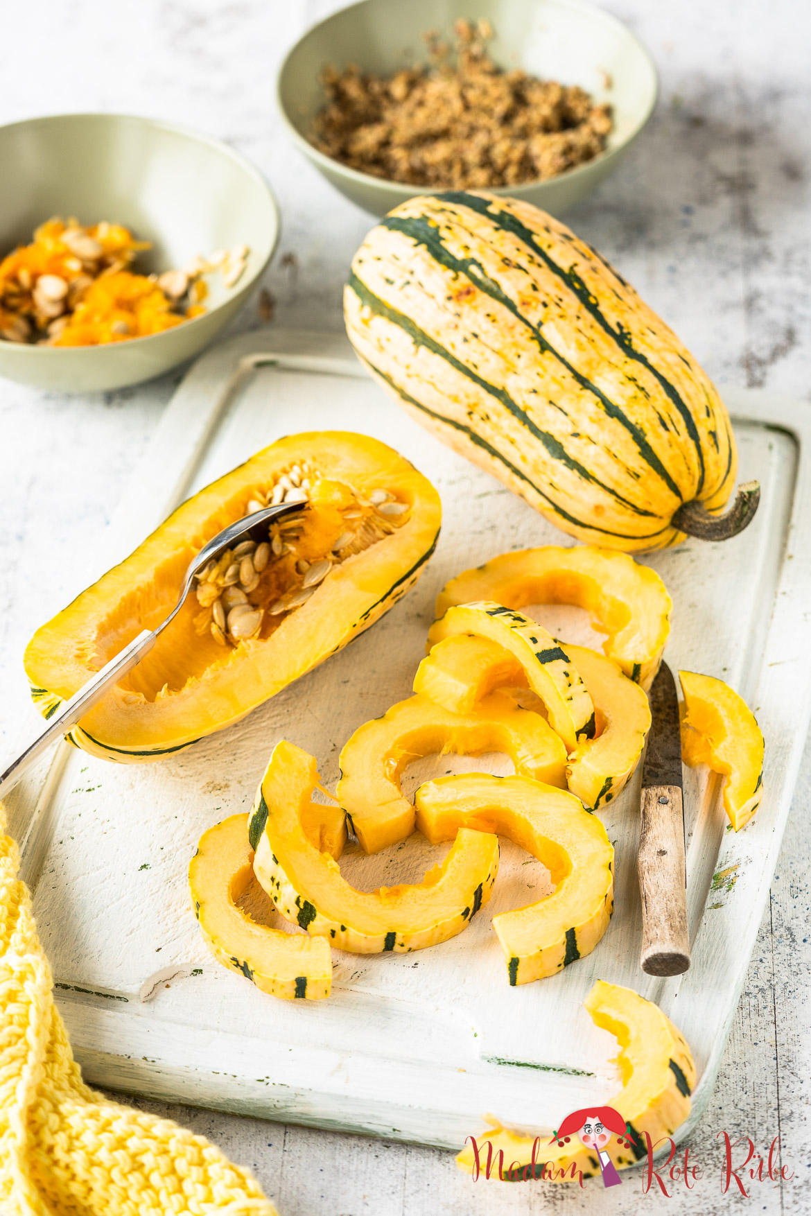 Madam Rote Rübe - Gerösteter Delicata-Kürbis mit würzigem Hafer-Crunch