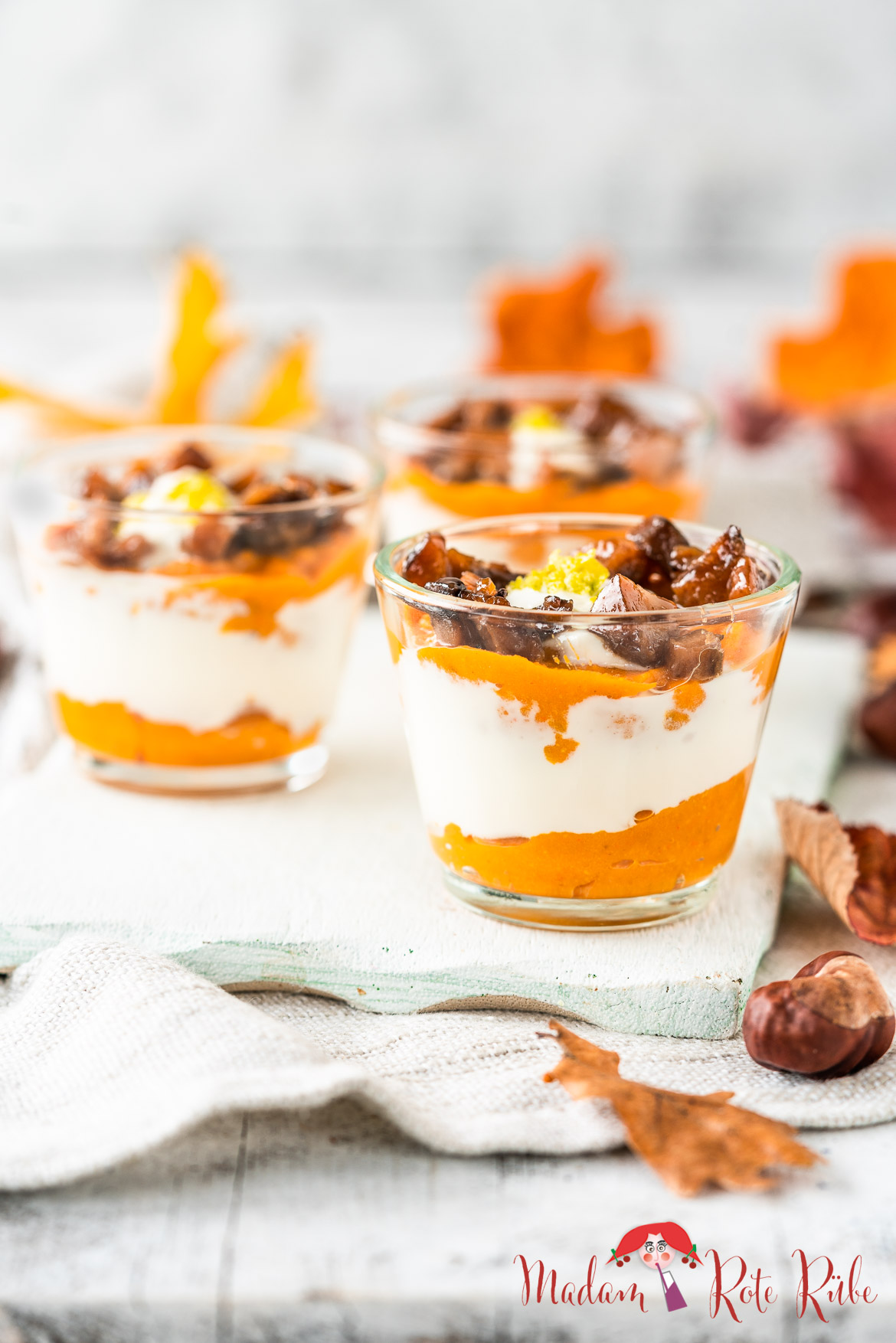 Madam Rote Rübe - Kürbis-Apfel-Maronen-Schichtdessert mit karamellisierten Maronen